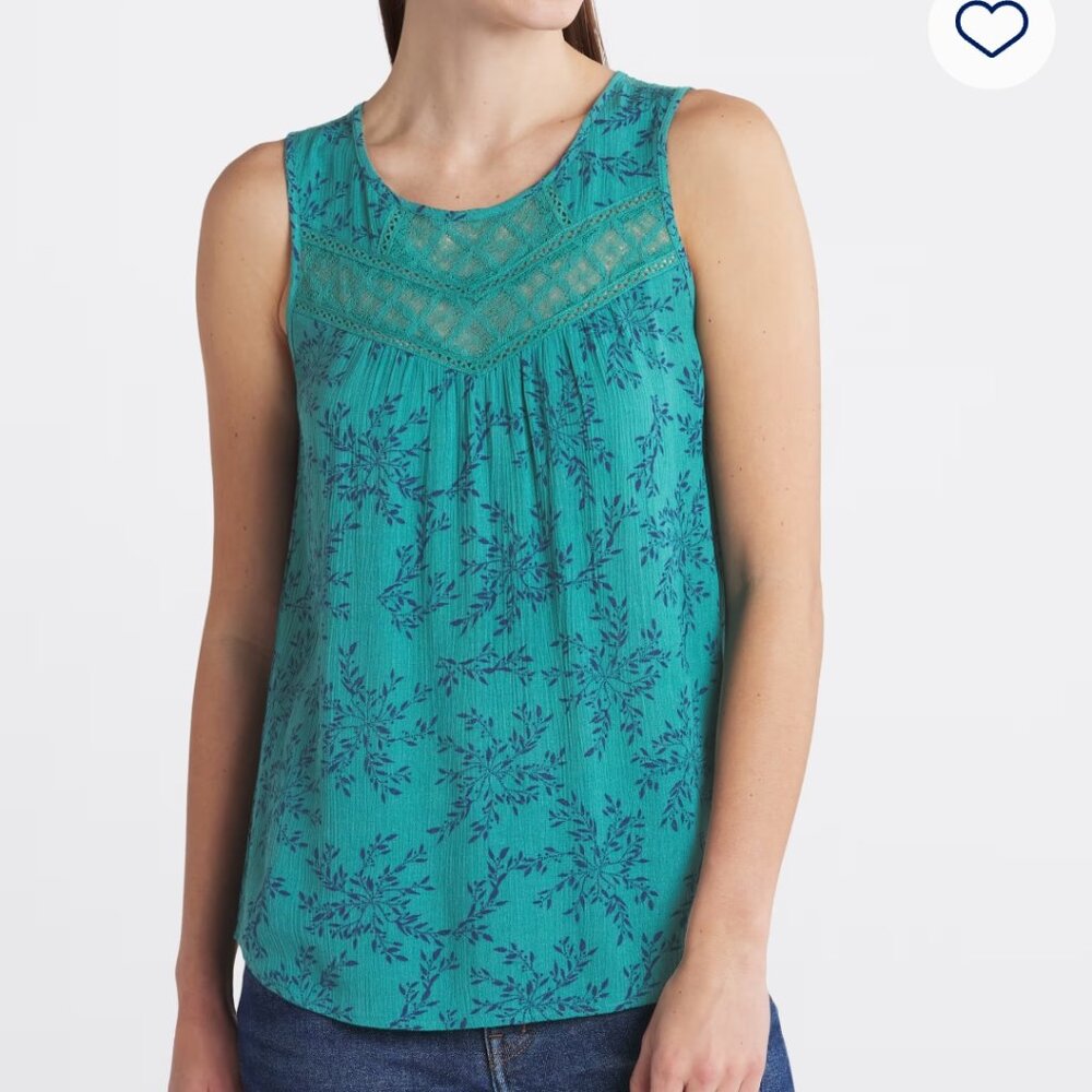 Fai Eyelet Detaio Top